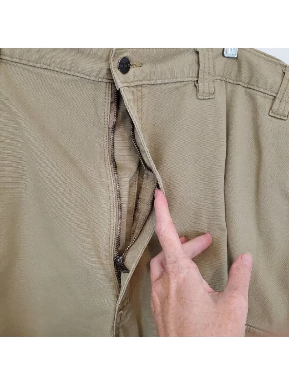 Carhartt khaki relaxed fit cargo work shorts